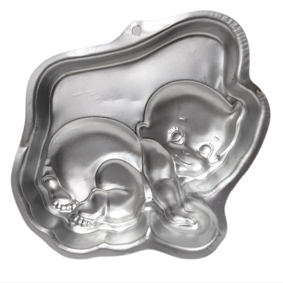 WILTON special delivery baby shower cake pan 2000 - Picture 2 of 4